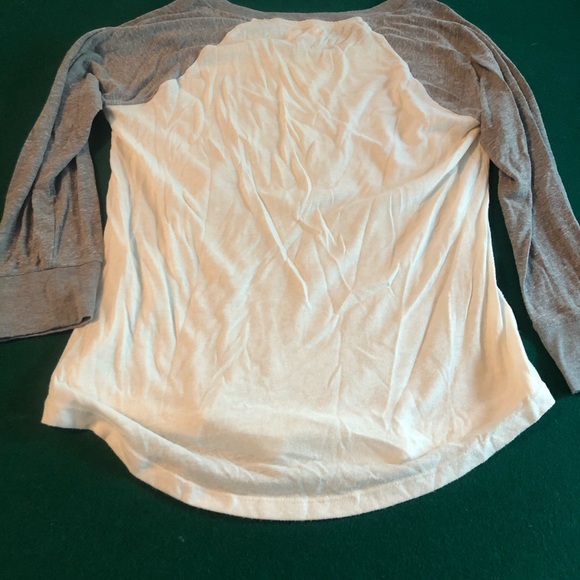 Tops - Picture 3 of 3